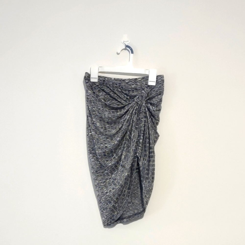 Causal mini skirt